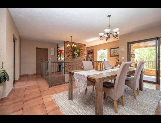 4 BEDROOM HOUSE FOR SALE IN RANGE VIEW